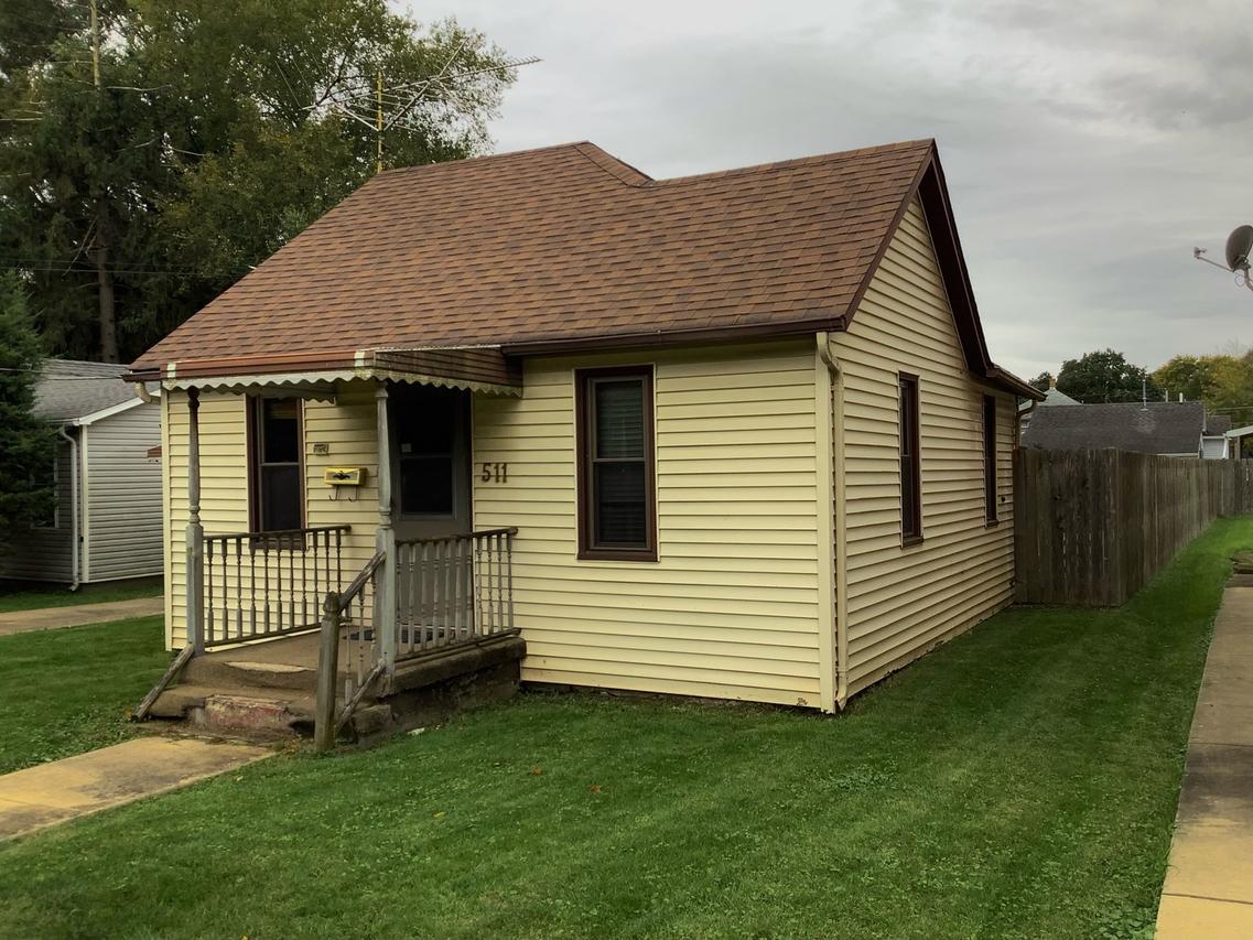 511 N Chestnut St., Momence, IL 60954