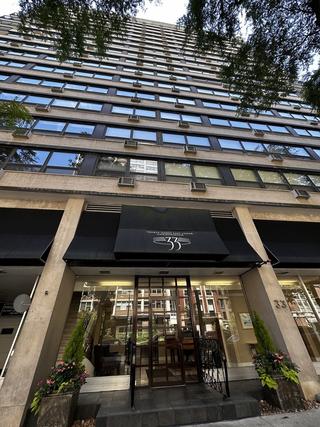 33 E Cedar St. #11A, Chicago, IL 60611