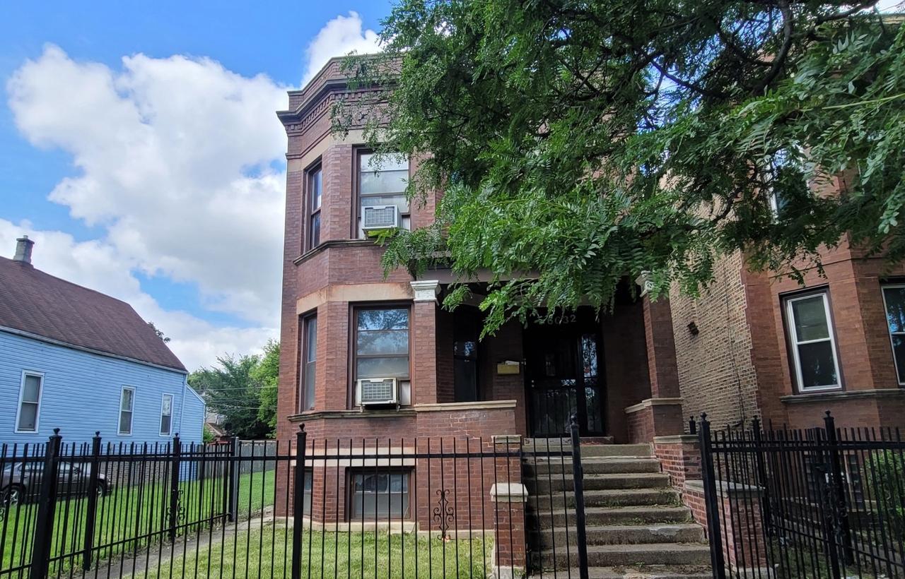 6632 S Hermitage Ave., Chicago, IL 60636