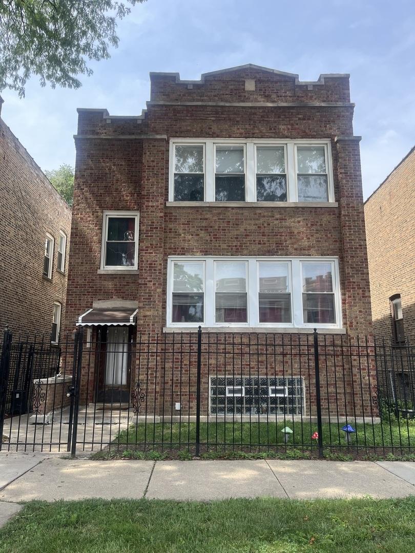 912 N Leclaire Ave., Chicago, IL 60651