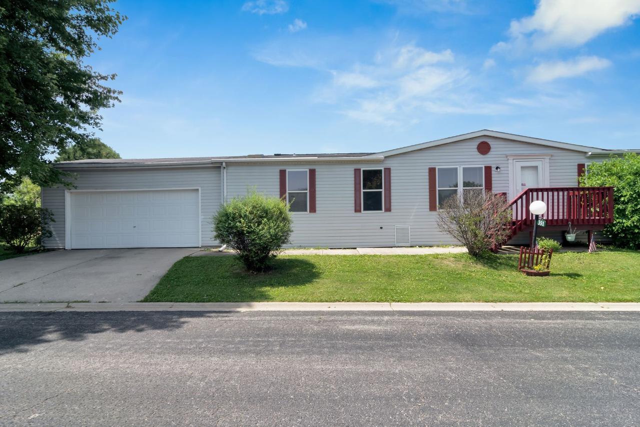 351 Meadowlark Cir., Sandwich, IL 60548