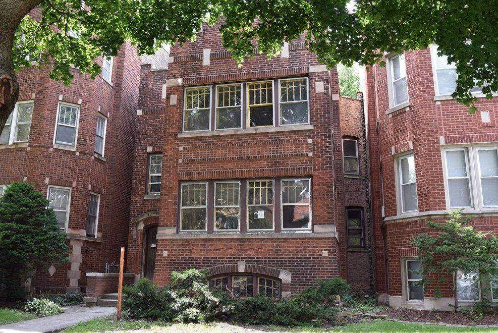 8226 S Langley Ave., Chicago, IL 60619