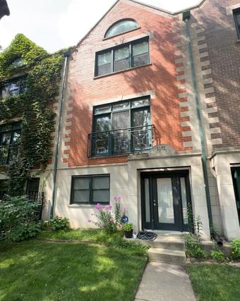 1102 E 54th St., Chicago, IL 60615