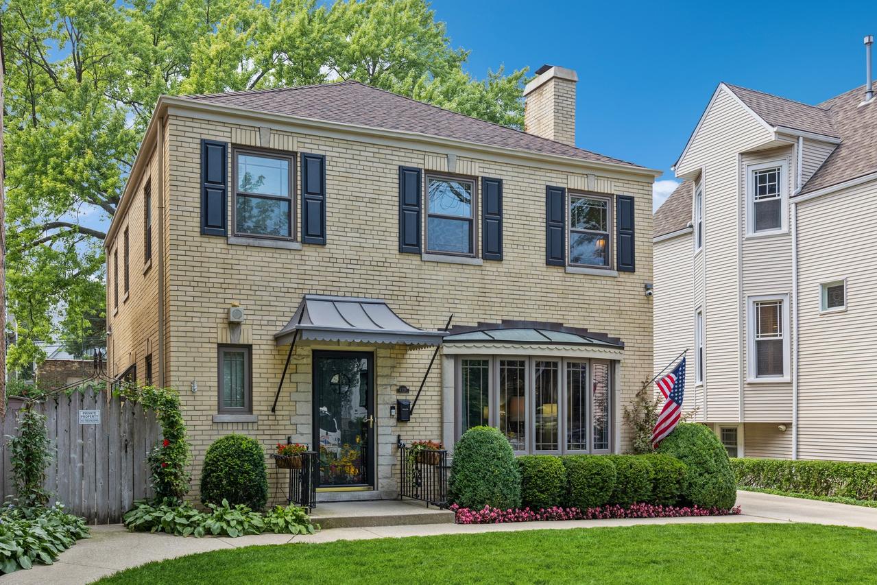 4326 N Bell Ave., Chicago, IL 60618