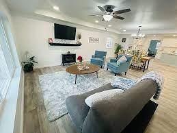 708 W South 3rd St., Shelbyville, IL 62565