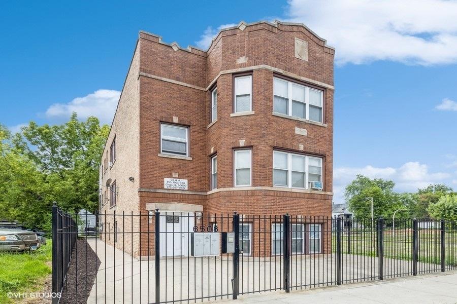 [Address Unavailable], Chicago, IL 60621