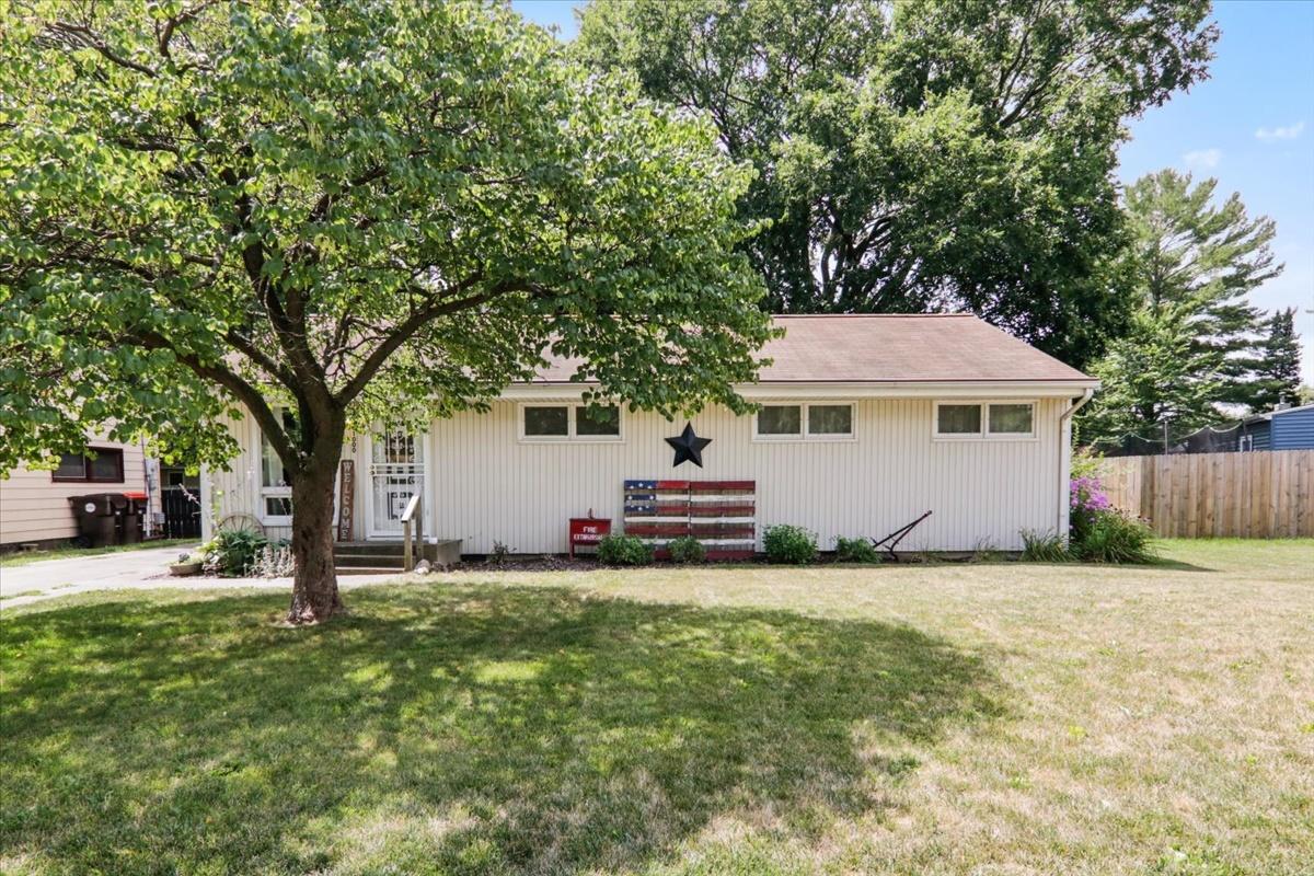 1000 Englewood Dr., Rantoul, IL 61866