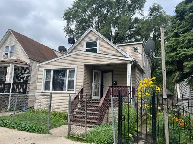 5622 S Seeley Ave., Chicago, IL 60636