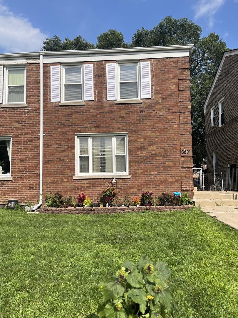 8831 S Kenwood Ave., Chicago, IL 60619