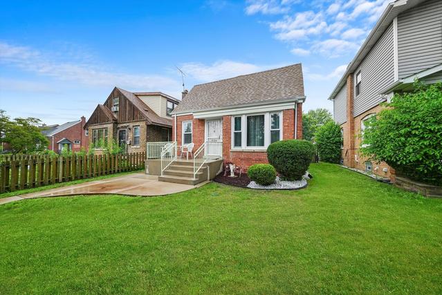 11054 S Avenue B, Chicago, IL 60617