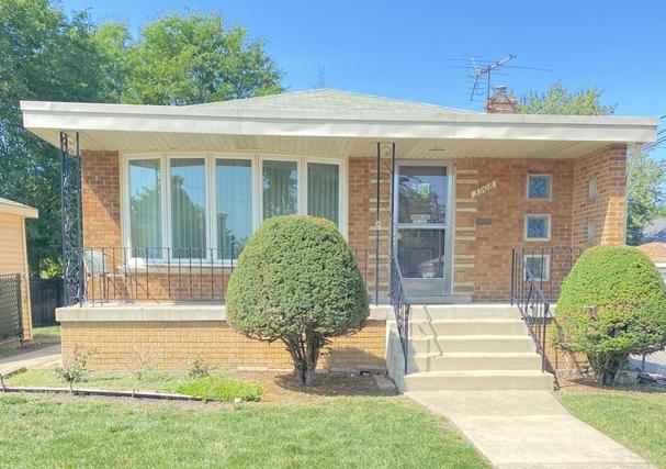 3908 E 110th St., Chicago, IL 60617