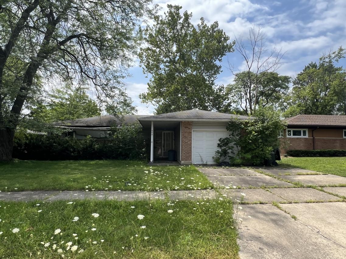 359 Westgate Dr., Park Forest, IL 60466