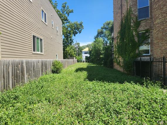 6545 S Woodlawn Ave., Chicago, IL 60637