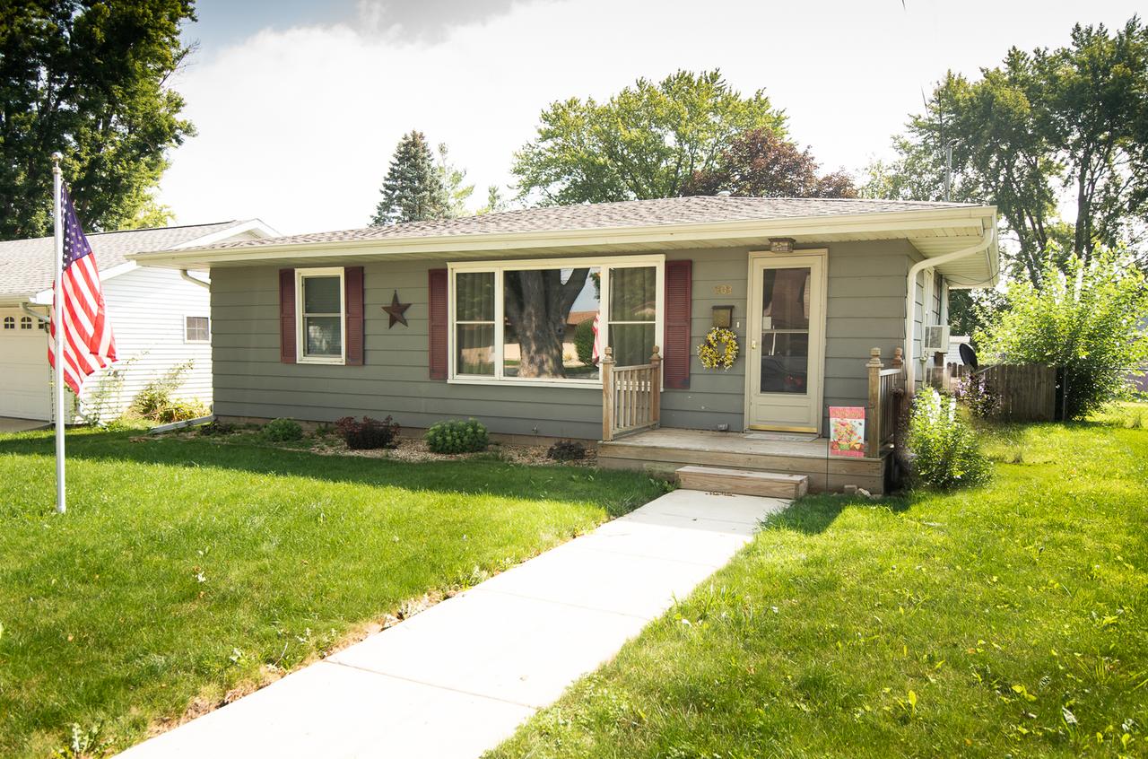 808 S Congress Ave., Polo, IL 61064
