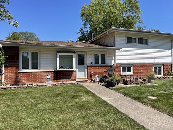 309 Douglas St., Park Forest, IL 60466