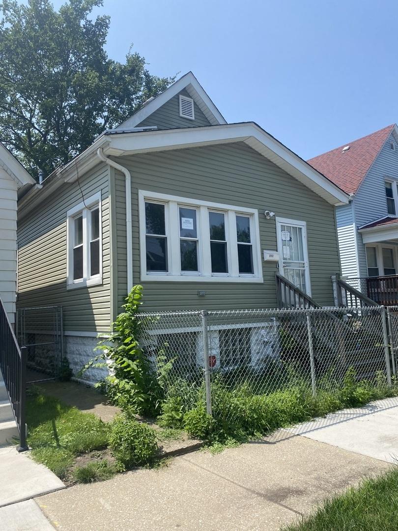217 W 113th St., Chicago, IL 60628