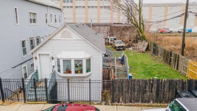 561 W Cullerton St., Chicago, IL 60616