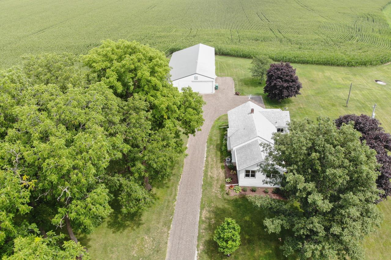 9783 N Main Rd., Rockton, IL 61072