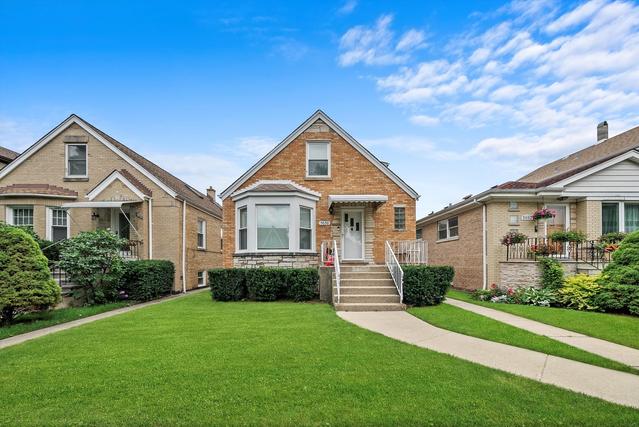 5030 N Moody Ave., Chicago, IL 60630