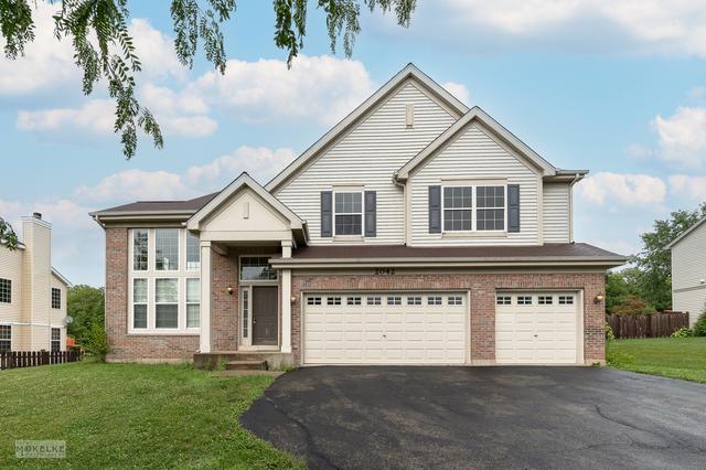 2042 Raintree Rd., Yorkville, IL 60560