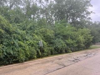 1542 Pfingsten Rd., Northbrook, IL 60062