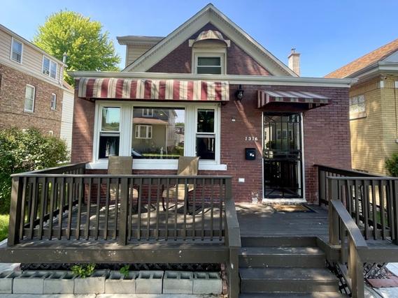 1316 Clarence Ave., Berwyn, IL 60402
