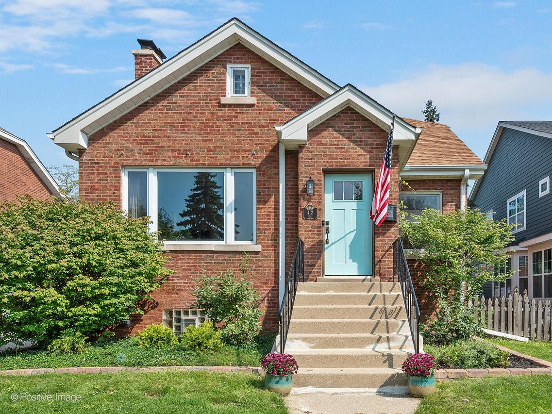412 Gierz St., Downers Grove, IL 60515
