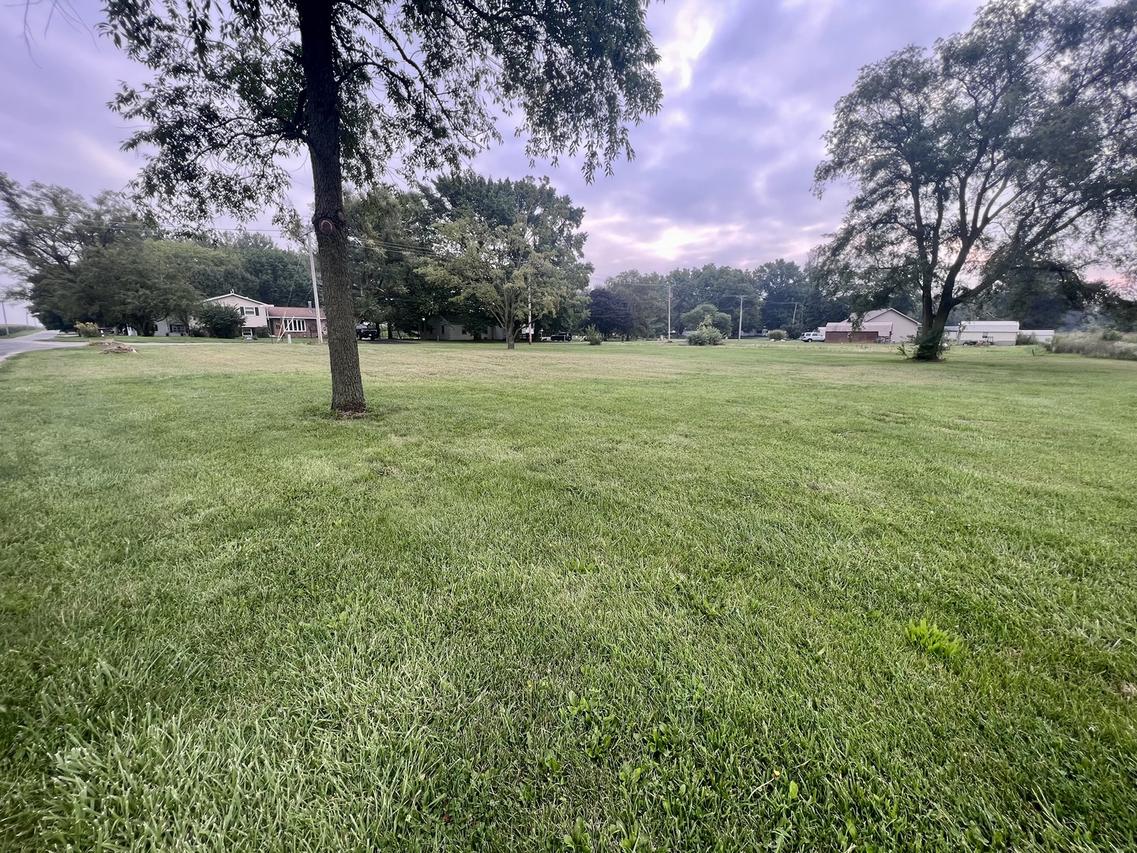 712 W Vanderen St., Newman, IL 61942