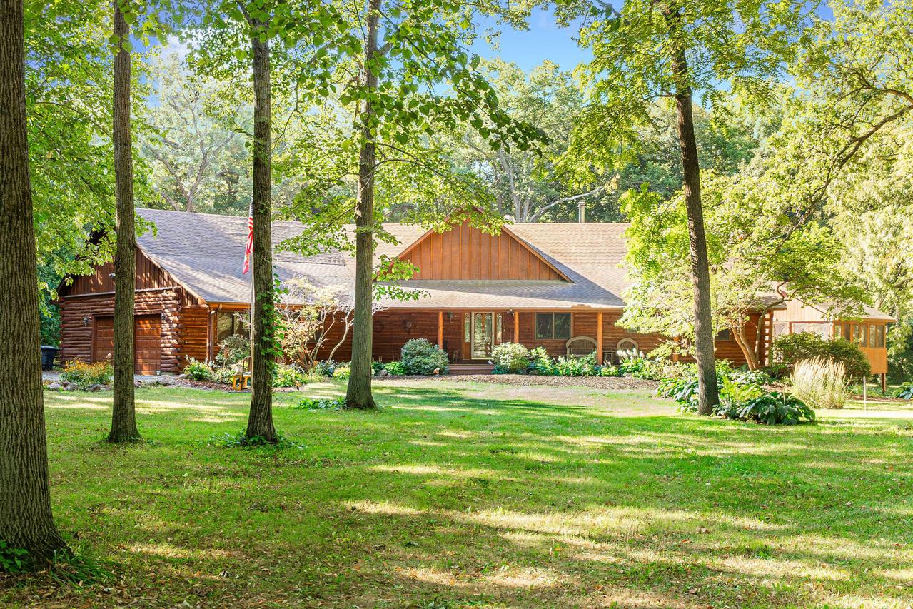 4060 Old State Rd., Kirkland, IL 60146