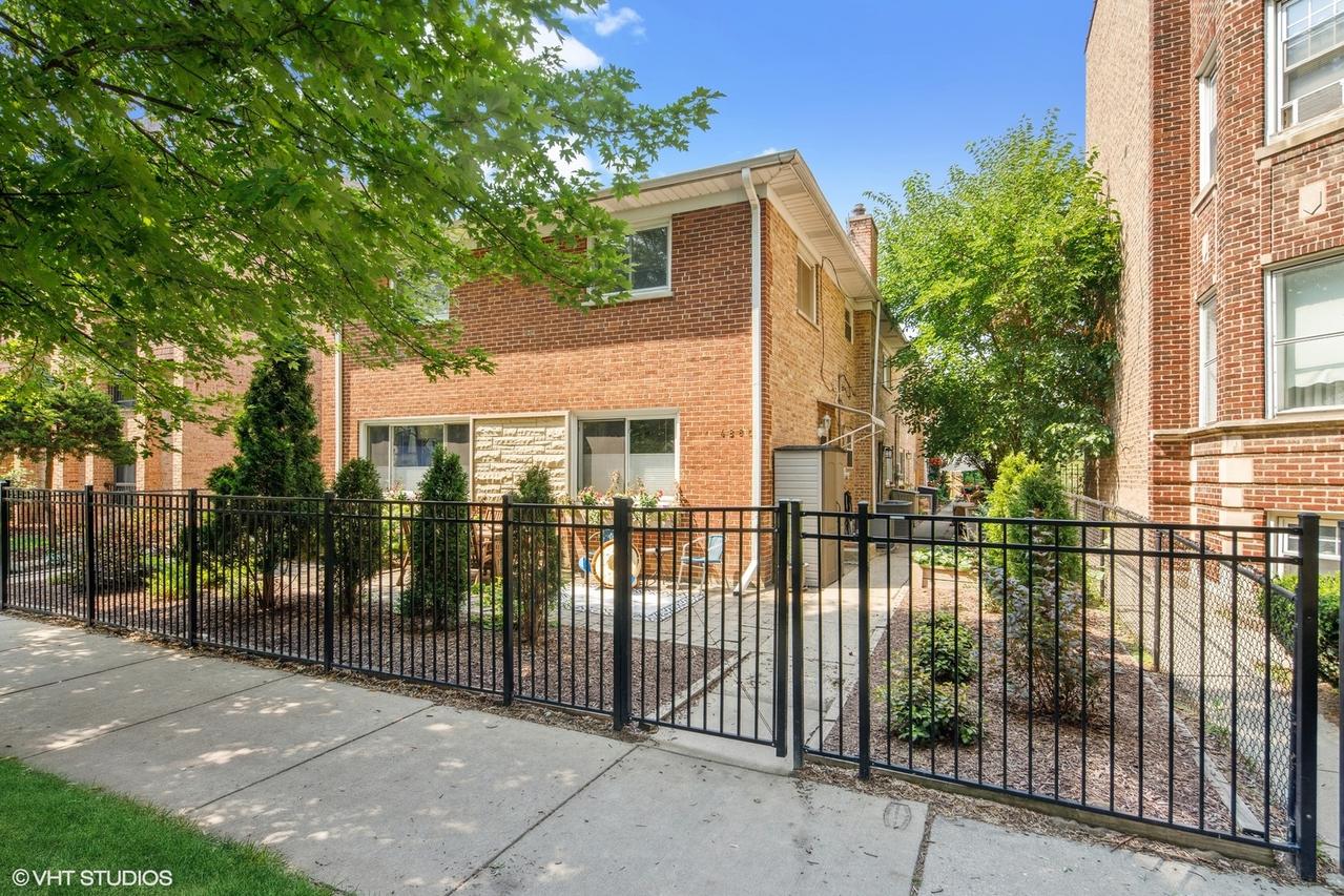4880 N Hermitage Ave. #E, Chicago, IL 60640
