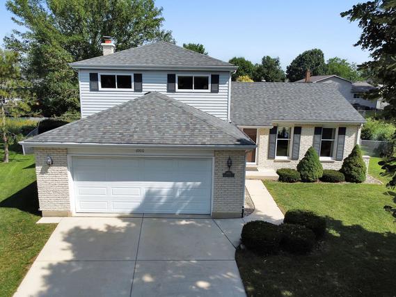 6900 Waterfall Pl., Downers Grove, IL 60516