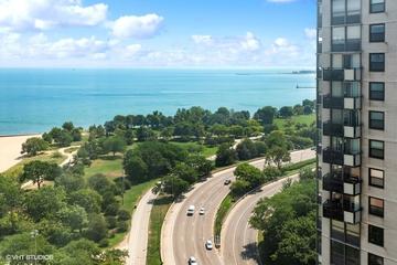 5701 N Sheridan Rd. #24E, Chicago, IL 60660