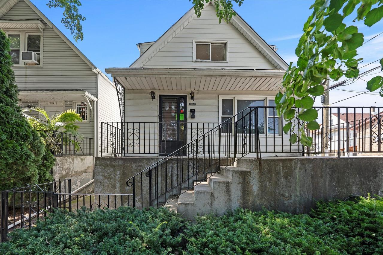 3114 S Karlov Ave., Chicago, IL 60623