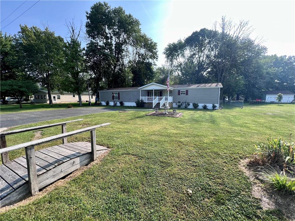 308 S Superior St., Tower Hill, IL 62571