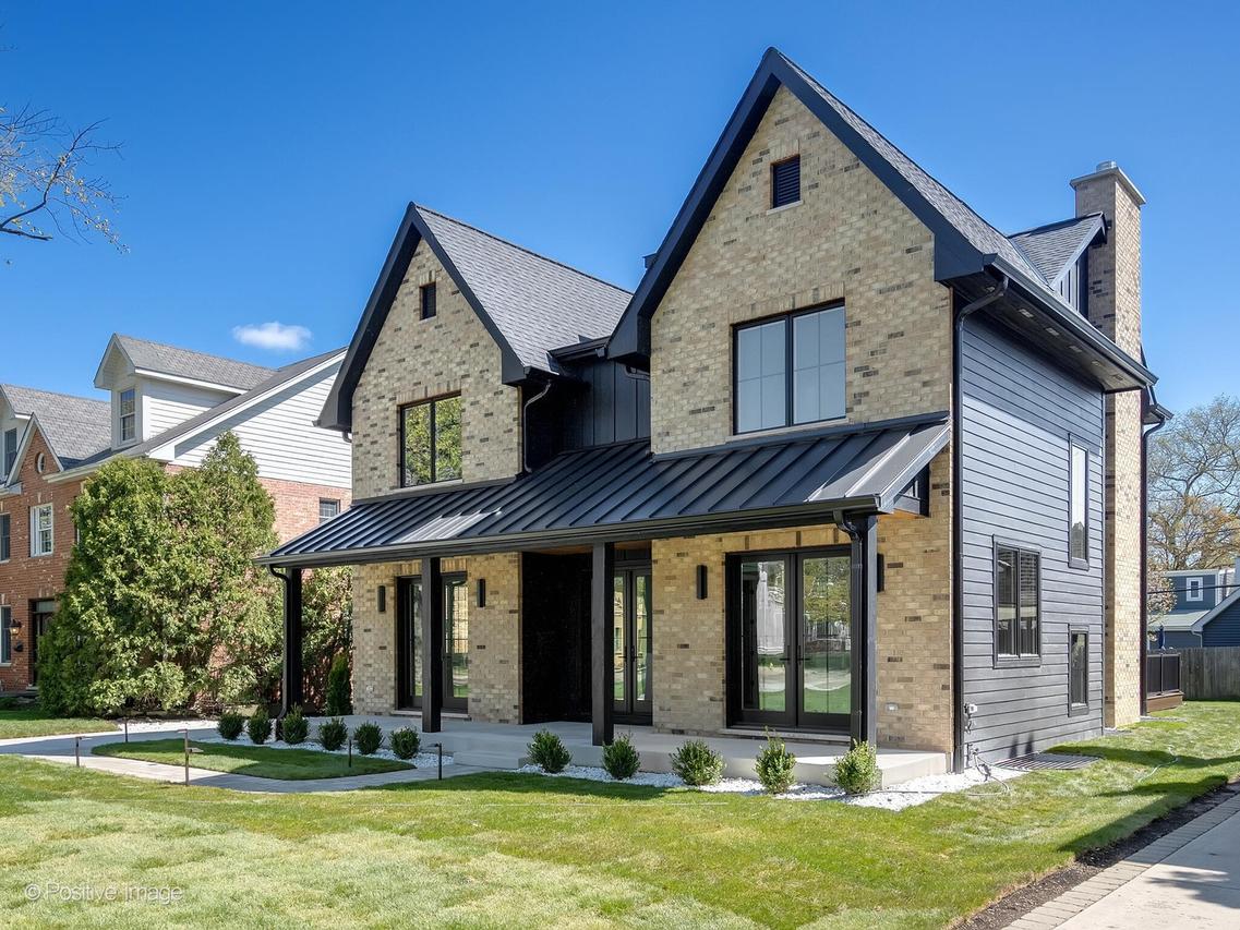 609 N County Line Rd., Hinsdale, IL 60521