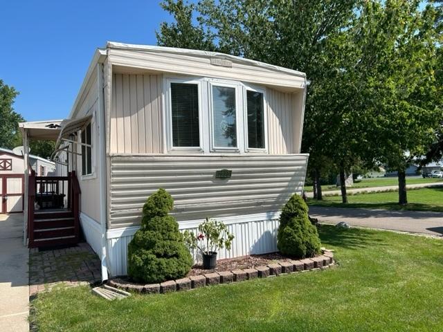 2305 Chestnut St., Sycamore, IL 60178
