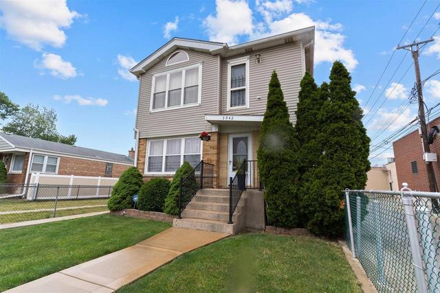 3942 N Oriole Ave., Chicago, IL 60634