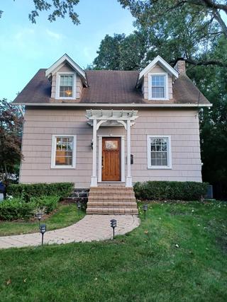 574 Gray Ave., Highland Park, IL 60035