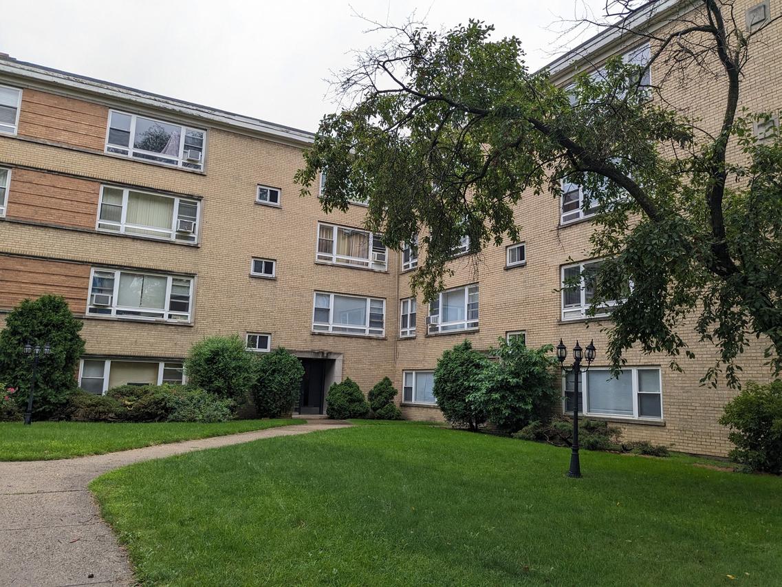 6101 N Seeley Ave. #2, Chicago, IL 60659