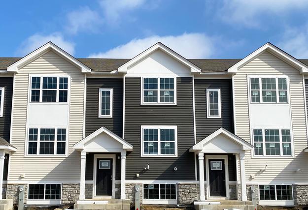 6740 Linden Tr. #D, Wonder Lake, IL 60097