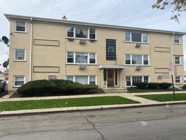 7301 W Fullerton Ave. #1N, Elmwood Park, IL 60707