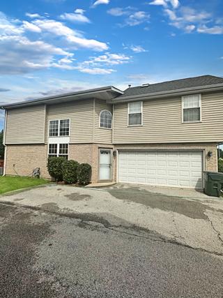 15450 Greenwood Rd., Dolton, IL 60419