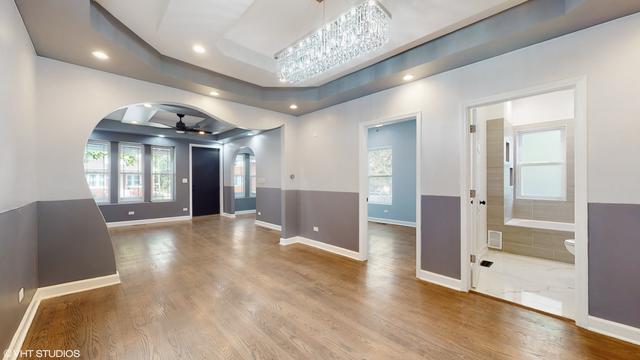 7915 S Ridgeland Ave., Chicago, IL 60617