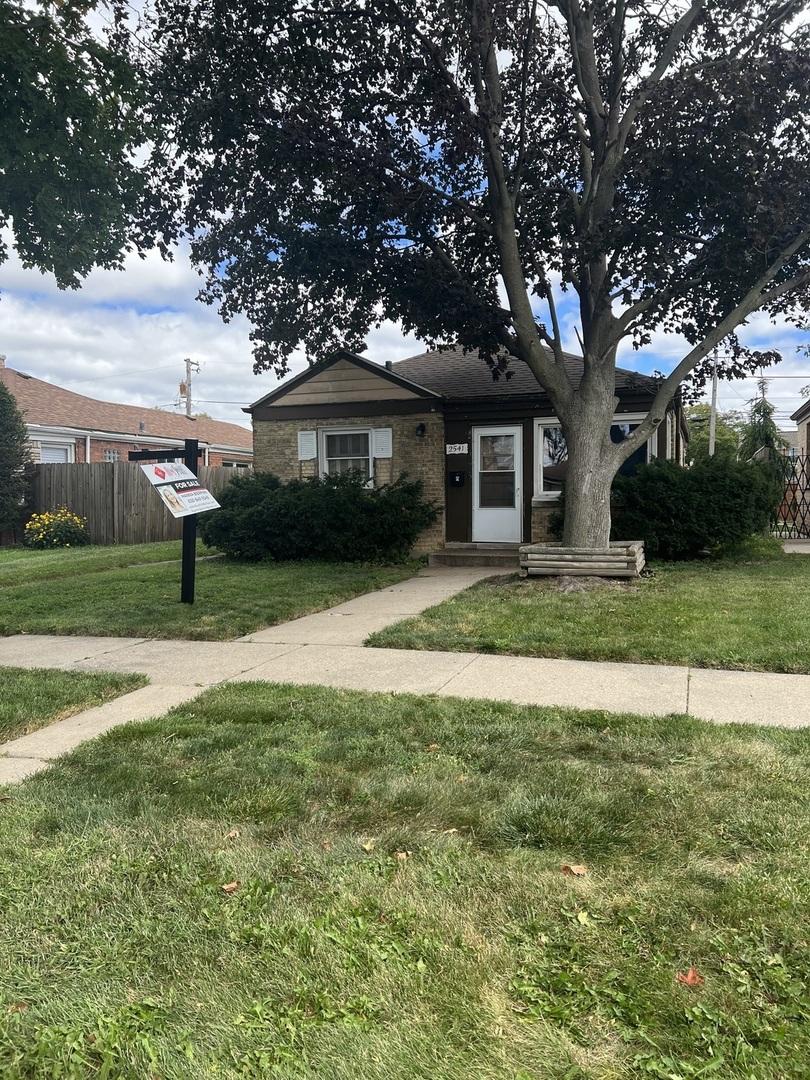 2541 Willow St., Franklin Park, IL 60131