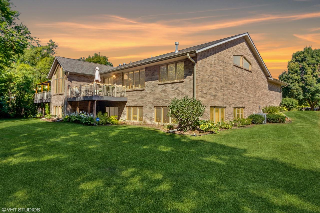 12044 Summit Ct. #316A, Rockton, IL 61072
