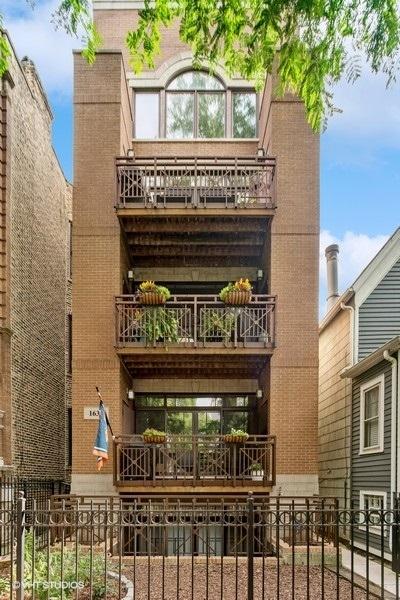 1639 N Oakley Ave. #3, Chicago, IL 60647