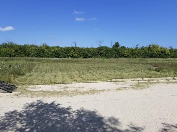 4234 5th St., Winthrop Harbor, IL 60096