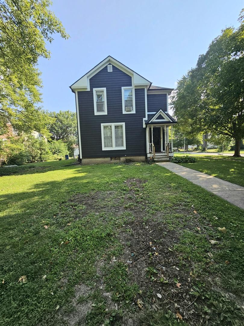 709 Pennsylvania Ave., Mendota, IL 61342