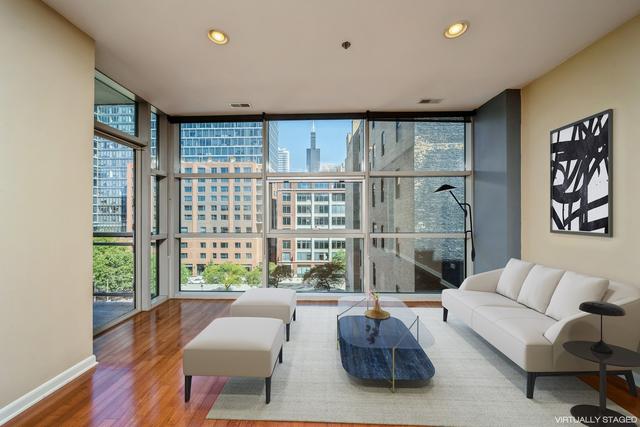 225 S Sangamon St. #604, Chicago, IL 60607