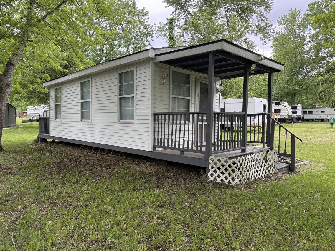 4/199 Woodhaven Lakes, Sublette, IL 61367
